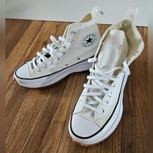 Converse Run Star white platform sneakers sz 9 Womens